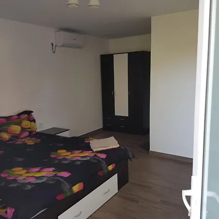 Iza Costinesti בית הארחה קונסטנצה